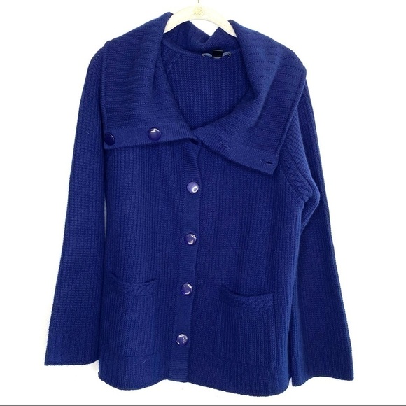 St. John blue cashmere button up sweater - Picture 1 of 8